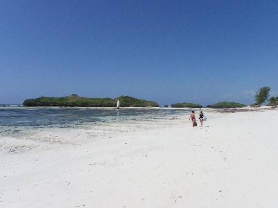 White Villa - Paparemo Beach 瓦塔穆 外观 照片