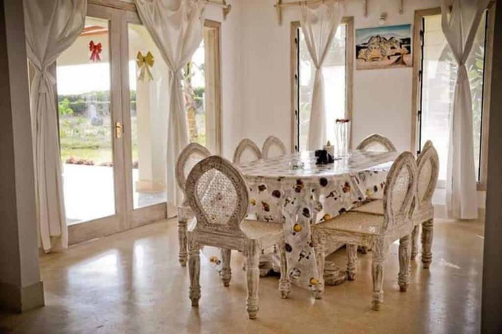 White Villa - Paparemo Beach 瓦塔穆 外观 照片